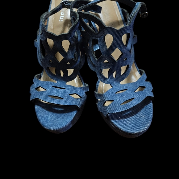 Dollhouse Jean like Sandal Wedges - Picture 2 of 9